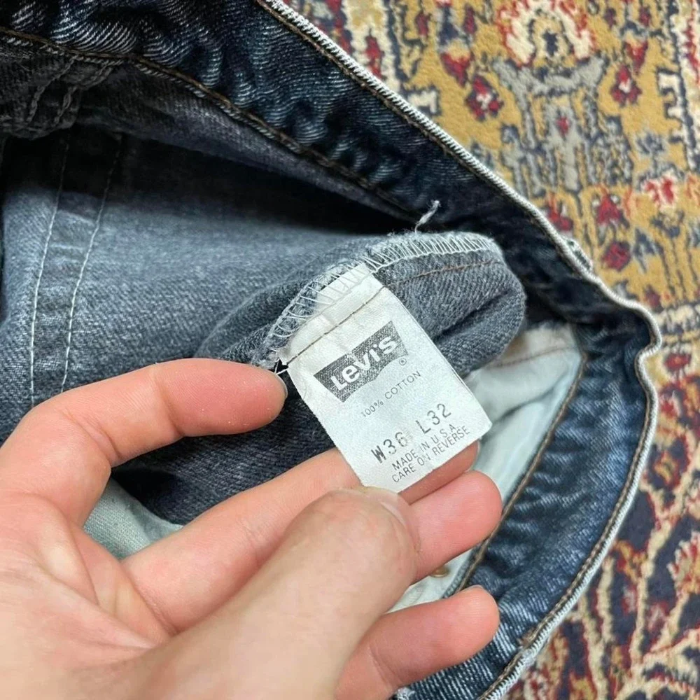 VTG 2000‎ Levis 550 stone wash indigo heavyweight denim jeans 36x32 USA blue